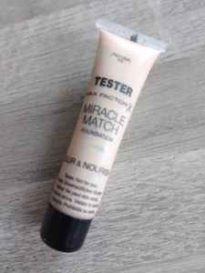 Max Factor Foundation 050 NATURAL Miracle Match 15ML Blur & Nourish 50 - Picture 1 of 1