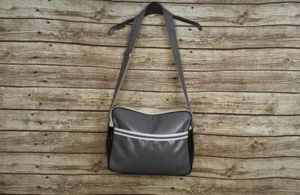Fred Perry Retro Vintage Classic Shoulder Messenger Flight Laptop Bag Grey - Picture 1 of 4