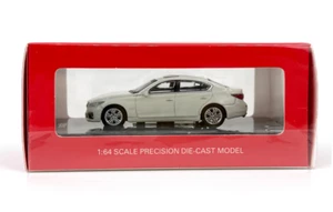 Paudi 1/64 Alloy diecast car model Infiniti Q50S white - Picture 1 of 7