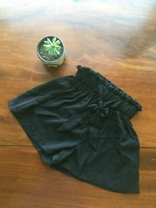 Girl's Black Bow Tie Shorts - Picture 1 of 3
