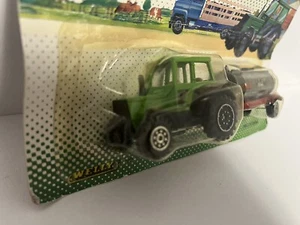 WELLY COUNTRY DEUTZ ALLIS GREEN TRACTOR AND MILK WAGON CART TANK SET 1/64 SCALE - Picture 1 of 3