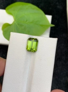 2.95 CT Natural Peridot Emerald Cut Olive Green Flawless Gemstone for Ring - Picture 1 of 8