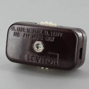 INTERRUPTOR DE LÍNEA GIRATORIO DE ENCENDIDO/APAGADO LEVITON MARRÓN PARA CABLES DE LÁMPARA 18/2 SPT-1 NUEVO 48400JB - Imagen 1 de 2