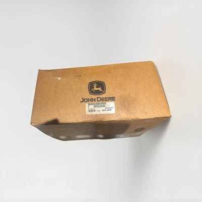 John Deere RE529545: Housing, without Cover, Offset Auxiliary - Image 1 of 4