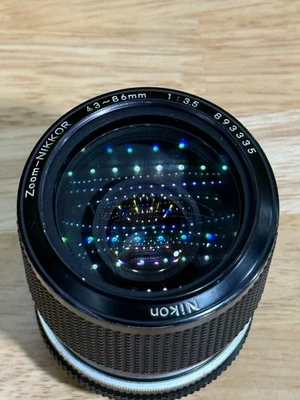Nikon NIKKOR 43-86mm f/3.5 Manual Focus Zoom Lens - Image 1 of 4