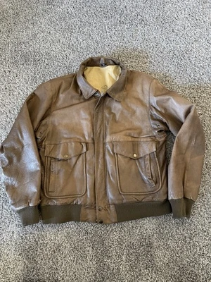 Chaqueta Bomber de Cuero Casablanca De Colección con Forro de Ángeles Azules - Años 80’s Talla L Foto 1 de 4