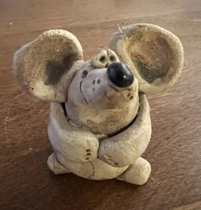 "Estatuilla de cerámica sin esmaltar miniatura de cerámica de ratón figura de 2"" sin marca" - Imagen 1 de 10