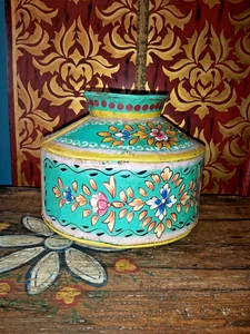VINTAGE INDIAN  METAL HAND PAINTED POT/WATER POT - Picture 1 of 14