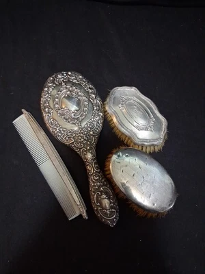 Juego de tocador tocador de plata esterlina espejo de mano cepillos peine 350+ gramos chatarra 925 Foto 1 de 4
