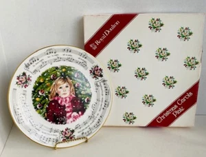 Royal Doulton CHRISTMAS CAROLS PLATE 1983 "Silent Night" Plate #1 of a set of 6 - Picture 1 of 3