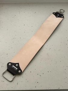 DOVO Hanging Razor Strop Xl Russian Type 560mm x 79mm NEW - Picture 1 of 4