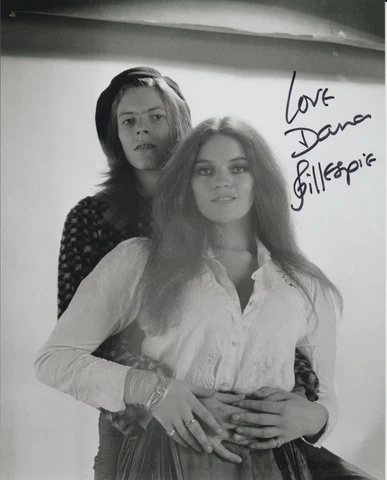 Dana Gillespie Signed 8x10 Photo with David Bowie 1971 by Michael Stroud  |  238 Cover