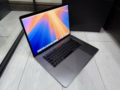 Apple MacBook Pro Retina 15.4” 2018 512GB SSD 16GB Ram 2.6GHz 6-Core i7 Pro 560X - Image 1 of 4