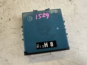 Lexus IS-F Module 08-12 OEM 89940-53031, 031900-1360 - Picture 1 of 4