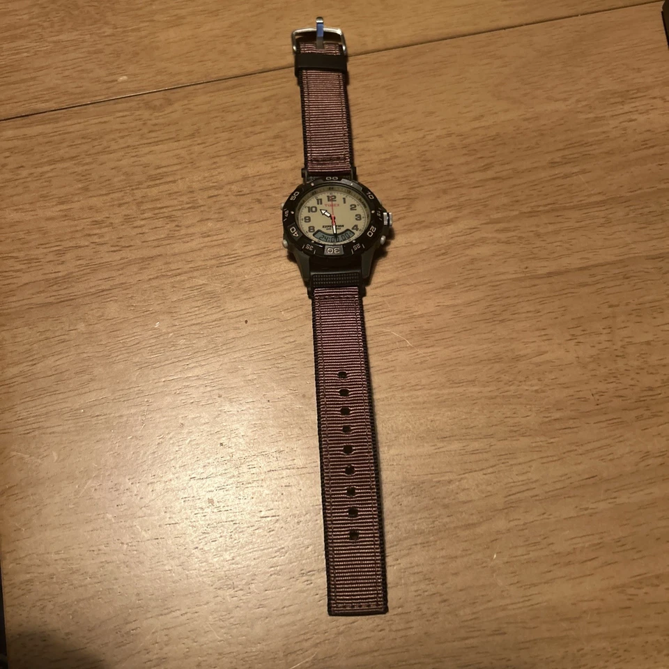 MENS TIMEX INDIGLO MILITARY STYLE EXPEDITION 12/24 HOURS DIAL QUARTZ WRISTWATCH - Image 1 of 4