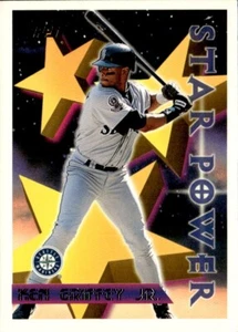 1996 Topps #230 - Ken Griffey Jr. - Picture 1 of 2