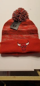 Chicago Bulls NBA Ultra Game beanie with pom - Picture 1 of 3