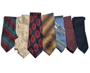 LOT of 7 Vtg 70's Neckties Wembley Wemlon Geometric Striped Ties - Picture 1 of 20