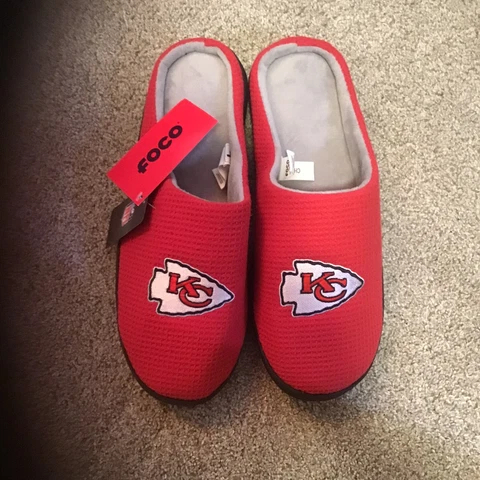 Brand New Kansas City Chiefs Large Slippers Cover