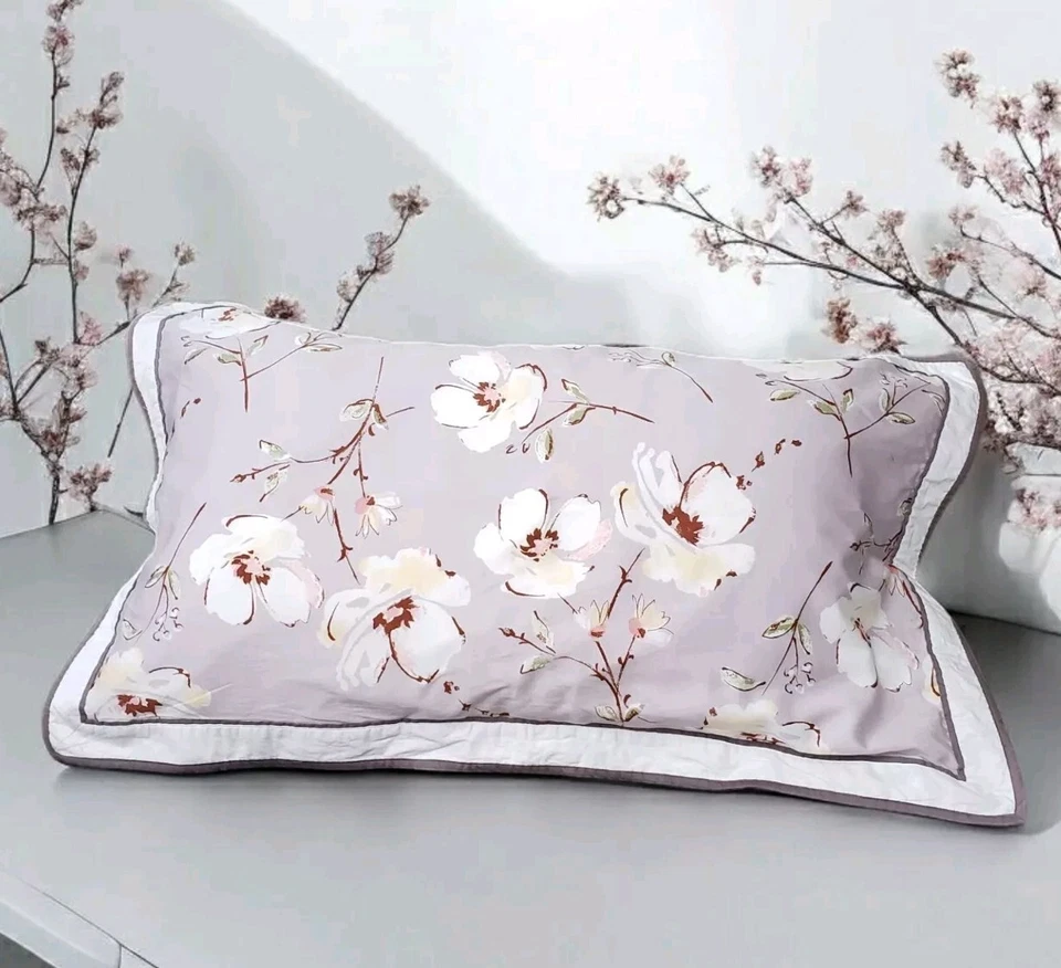 Liz Claiborne Single Sham "King" Floral Lavanda Blanco Pipa Borde Blanco  Foto 1 de 4