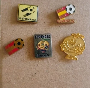 España España 82 Copa Mundial de Fútbol FIFA 1982 Logo Mascota NARANJITO Pin Insignias - Imagen 1 de 2