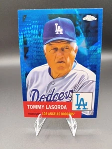 2022 Topps Chrome Platinum Anniversary #356 Tommy Lasorda Blue Prism Refractor - Picture 1 of 2