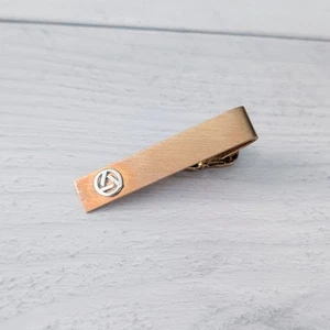 Vintage Balfour Tie Clip Triangle Emblem in Box - Picture 1 of 8