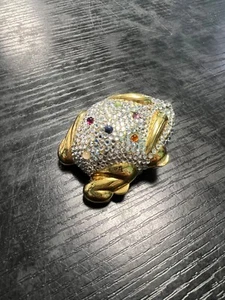 DESIGNER Judith Leiber ring box pill box trinket with Swarovski crystals - Picture 1 of 7