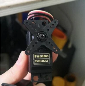 RC Modellauto Boot Futaba S3003 Standard Servo für Flugzeug Roboter 1 Stück - Bild 1 von 3