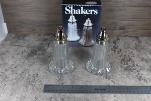 Vintage Leonard Silver Mfg Silver Plate Salt & Pepper Shaker Set 6" Original Box - Picture 1 of 4