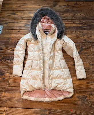 Chaqueta acolchada de plumón North Face Hey Mama Parkina capucha de piel sintética crema para mujer XS 550 Foto 1 de 4