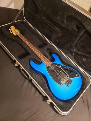 1997 Musicman Steve Morse Signature model Guitar W/case & Floyd Rose Tremolo!! - Image 1 of 4