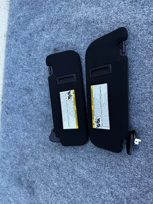 JUEGO PARASOLES NEGRO IZQUIERDO DERECHO LEXUS IS300 IS350 IS500 (2021-2024) OEM Foto 1 de 3