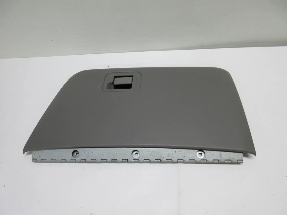 DOOR ONLY GRAY OEM 1999-2004 F250 F350 Super Duty Glove Box Glovebox Compartment - Image 1 of 4