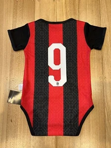 AC MILAN Player #9 Baby Suit Unisex Outfit Newborn Infant Toddler Clothes - Picture 1 of 3