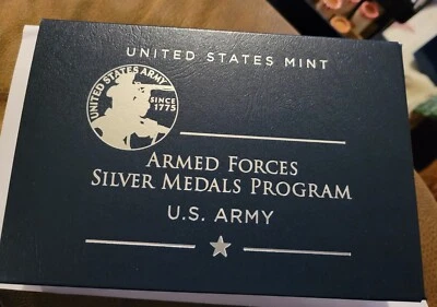 2023 United States Army Silver Medal 2.5 Ounce (P)  US Mint In Stock - Image 1 of 4