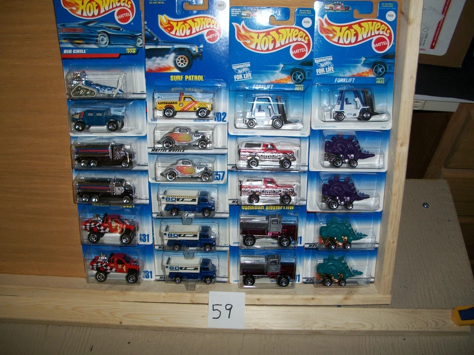 FB-059-Varios Hot Wheels elige lo que quieras, precio individual Foto 1 de 1