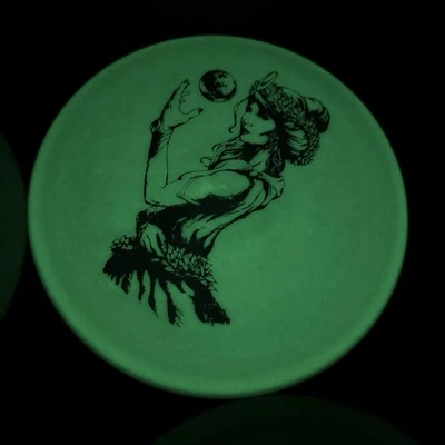 Luna | Glow ESP | Paul McBeth Limited Discraft Putter Disc Ledgestone St. Jude - Image 1 of 3