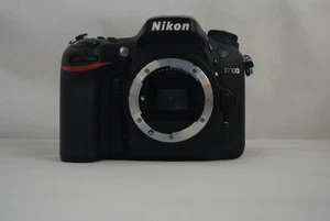 Nikon D7100 body only - Picture 1 of 4