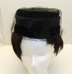 Union Made Black Velvet netted Pill Box Hat - Picture 1 of 5
