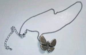 Vintage 925 Sterling Silver Butterfly Necklace A36 - Picture 1 of 10