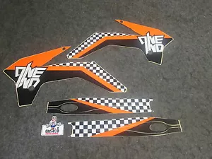 KTM SX85 2013-2015 One Industries Checkers schwarz/weiß/orange Grafik Kit 1G61 - Bild 1 von 1