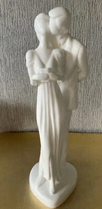 ROYAL DOULTON IMAGES FIGURE HAPPY ANNIVERSARY HN 3254 WHITE GLOSS PERFECT 12.5" - Picture 1 of 8