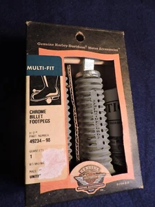 Genuine Harley Davidson 49234-98 Chrome Billet Footpegs w/Rubber Cover Foot Pegs - Picture 1 of 4