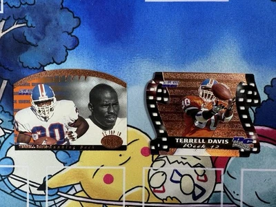 1997 Pro Line DC III Die-Cut Terrell Davis #79 & #91 Lot Of 2 NFL Football - Image 1 of 2