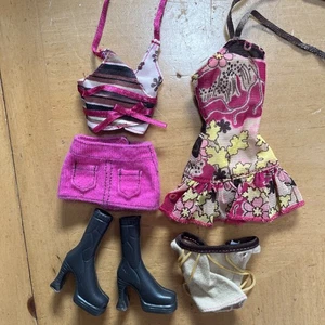 Barbie My Scene Vintage Doll Clothes Bundle with Shoes Early 2000s - Picture 1 of 7