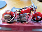 Nostlgie-Motorrad-Handbemalt-aus Metall-Räder und Lenker beweglich