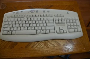 Logitech Cordless Keyboard Y-RH35 RT-7R06 - Zdjęcie 1 z 4