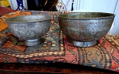 Middle Eastern Tinned Copper Bowls Antique Engraved Repousse 19th Century — 第 1/4 张图片
