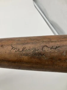 Mel Ott HOF baseball bat-- Louisville Slugger - Bone Rubbed 40 MO- 33” - Picture 1 of 10